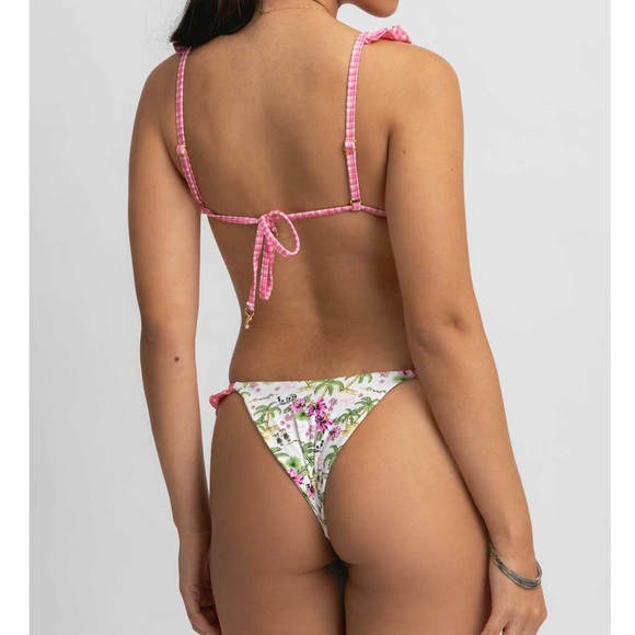 Blackbough coco frio ruffled triangle top & cheeky bottoms New in bag 🥥💗🎀 - Picture 5 of 16